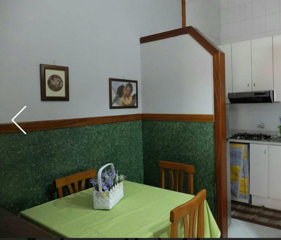 Casa Vacanza Nonna Antonietta Castellammare di Stabia Εξωτερικό φωτογραφία